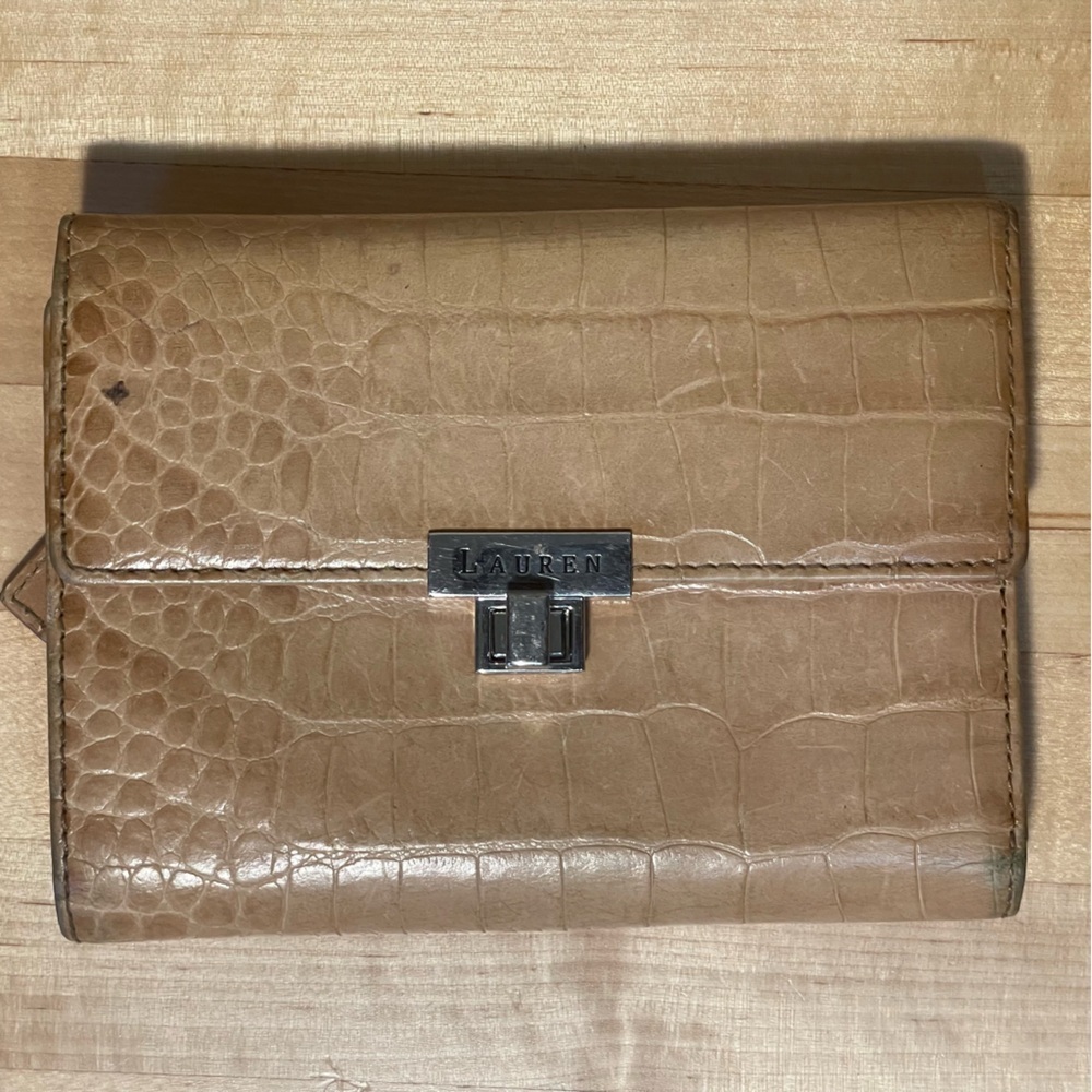 Lauren Ralph Lauren Vintage Croc Embossed Leather Tri Fold Wallet Tan Organizer